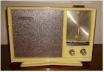 Silvertone 132.4301 Clock Radio (1970s)