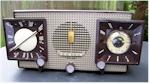 Zenith X733 AM/FM Clock Radio (1955)