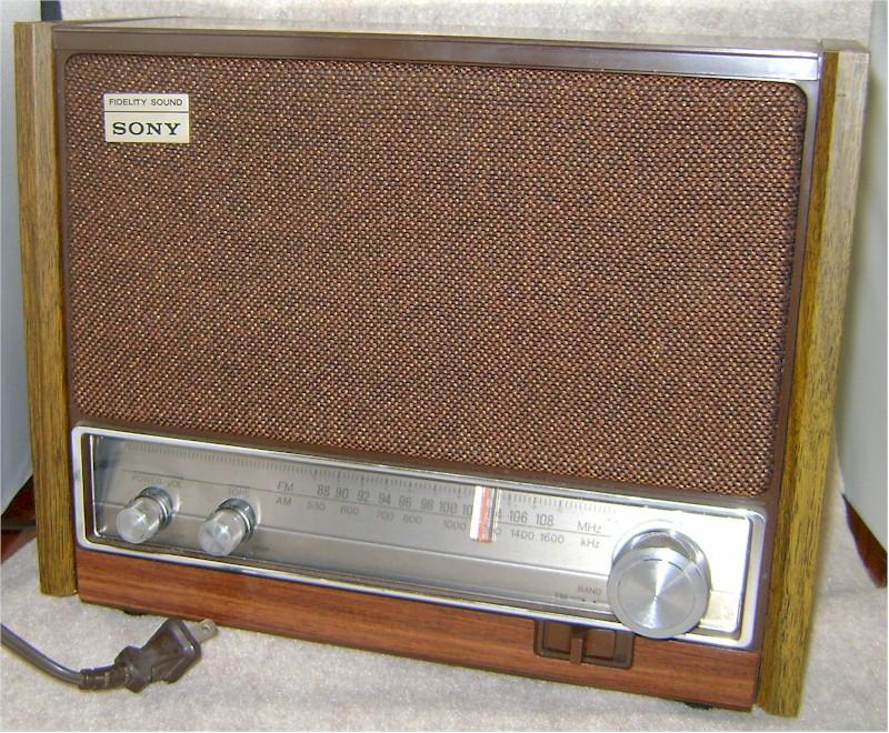 Sony ICF-9640W AM/FM (1980s)