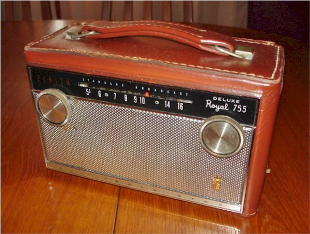 Zenith 755G Transistor Portable (1956)