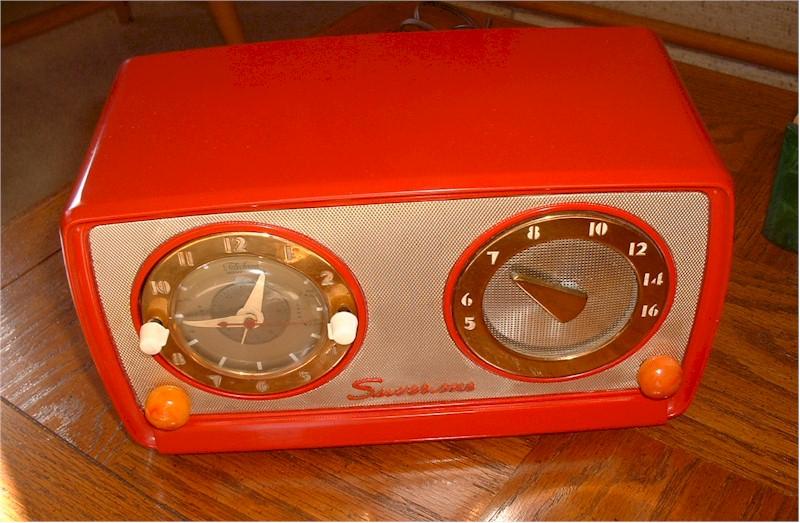 Silvertone 3027 Clock Radio