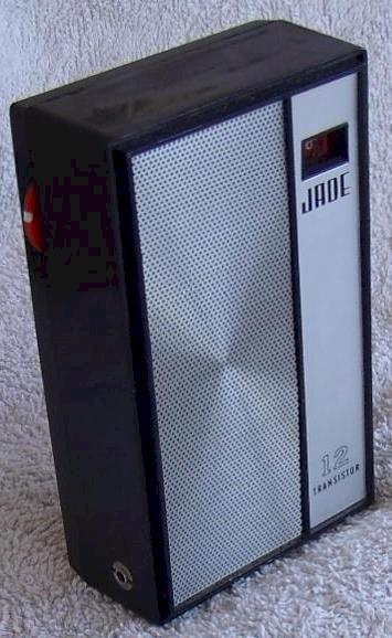 Jade J1212 Pocket Transistor (late 60s)