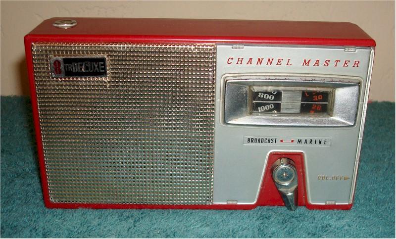 Channel Master 6514 Transistor Radio
