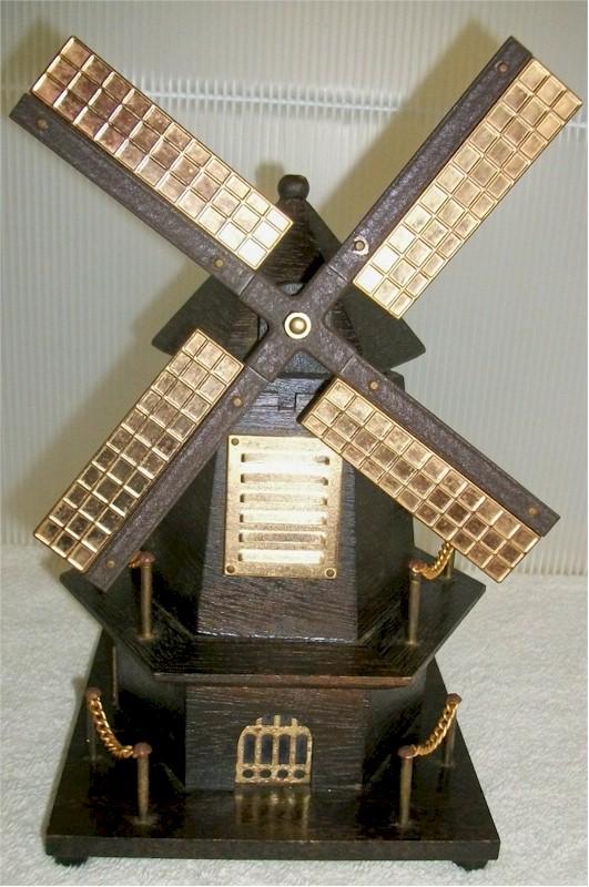 Windmill Transistor Radio