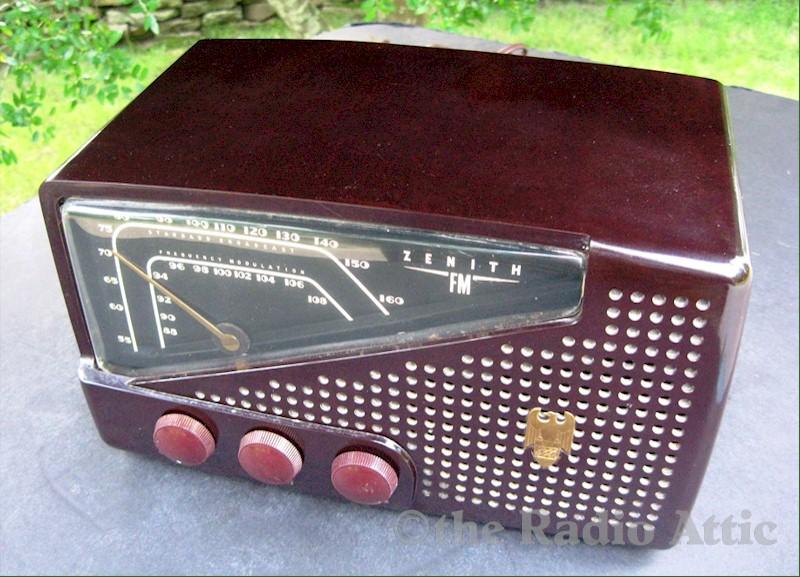 Zenith 7H822 AM/FM (1949)