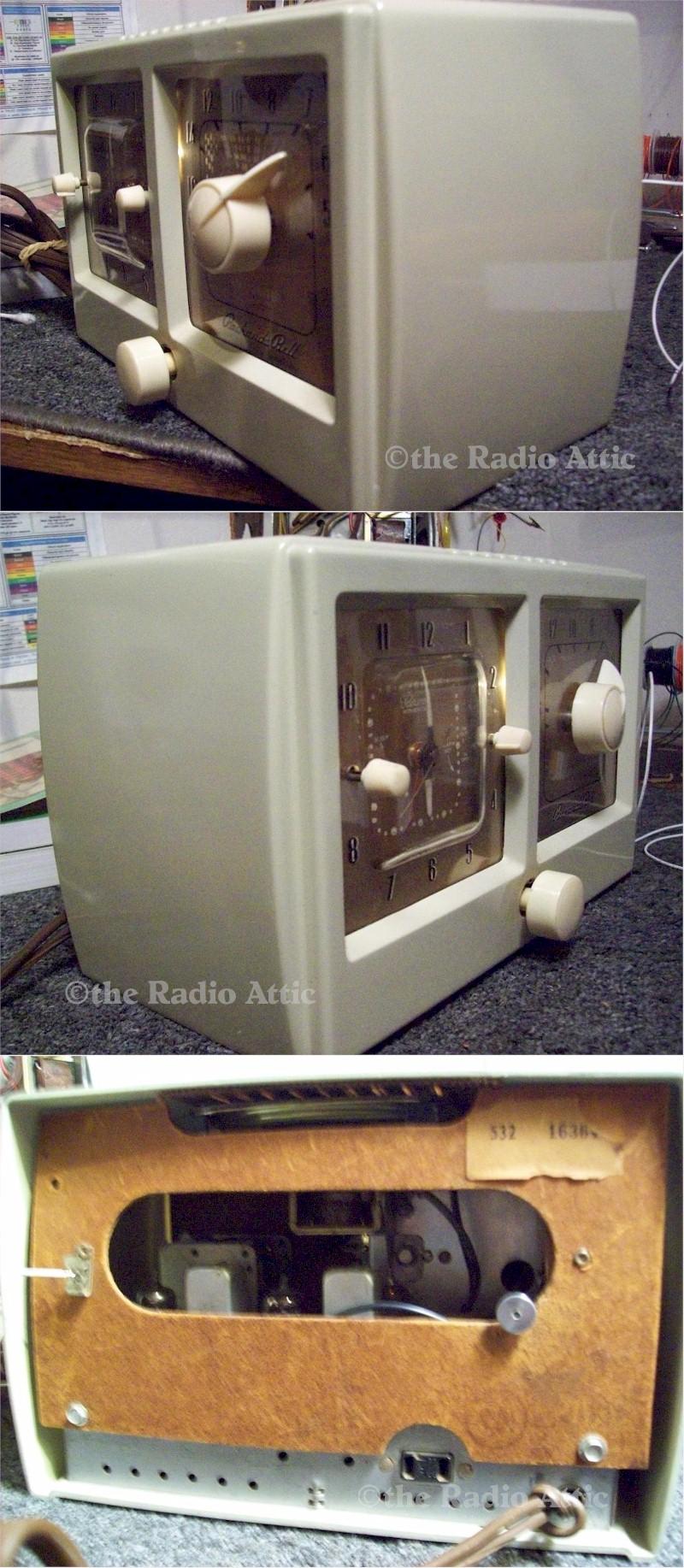Packard-Bell 532 Clock Radio
