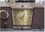 Zenith L513C Clock Radio (1964)