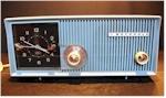 Motorola 5C13B Clock Radio (1957)