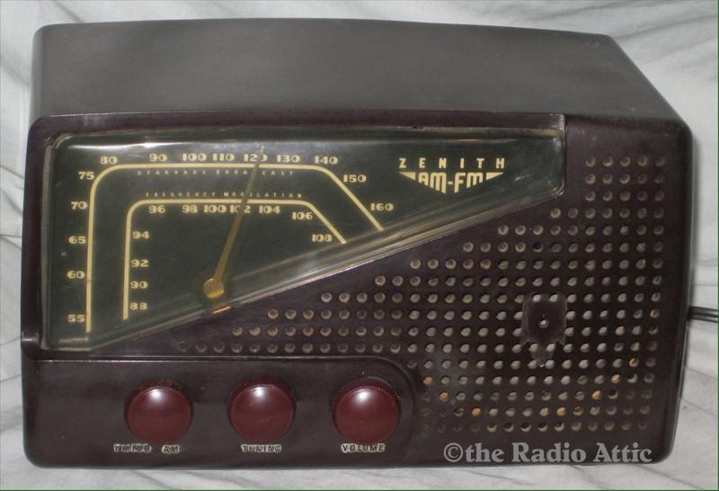 Zenith 7H822 AM/FM (1948)