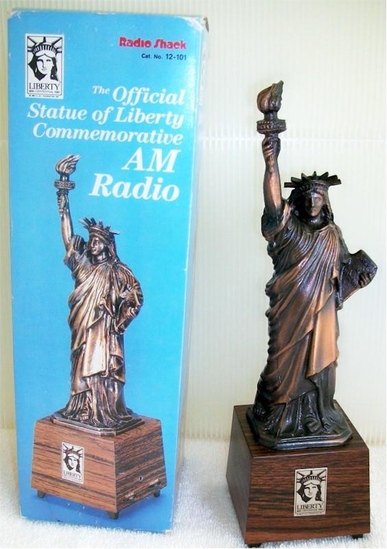 Radio Shack 12-101 "Statue of Liberty" Radio