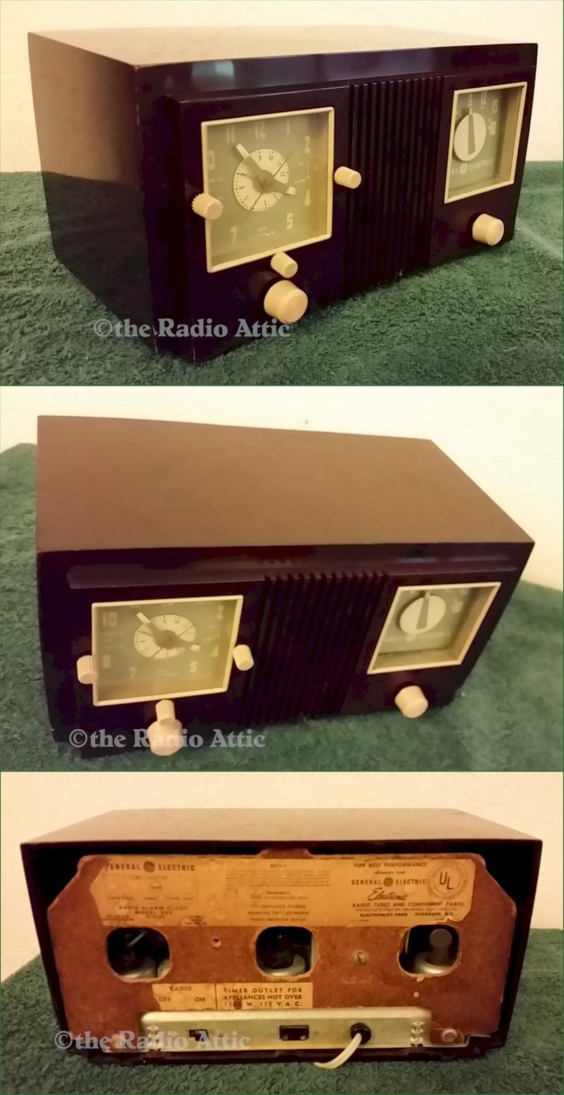 General Electric 535 Clock Radio (1951)