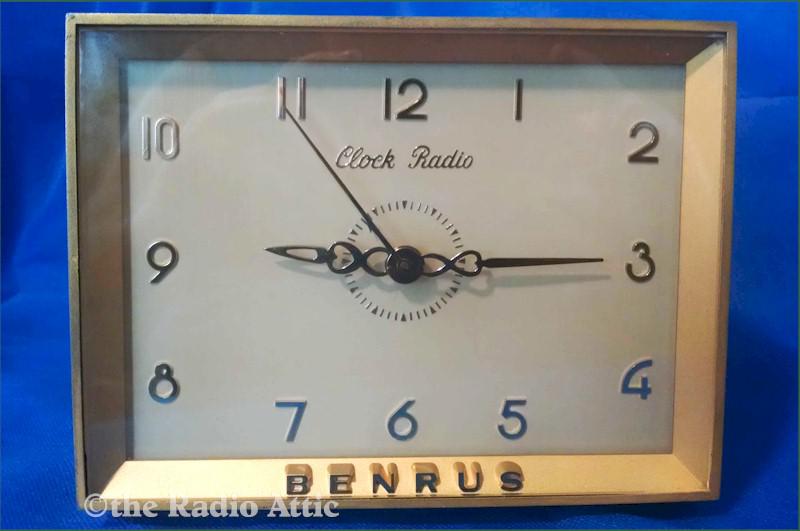 Benrus 10B Clock Radio (1955)