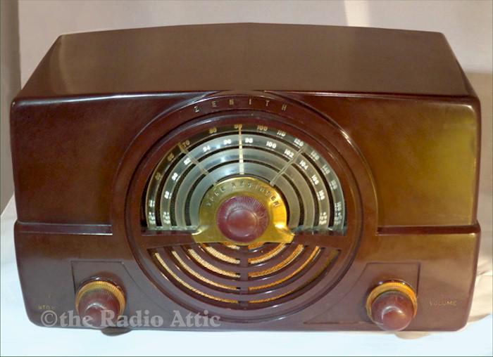 Zenith 7H920 AM/FM (1949)