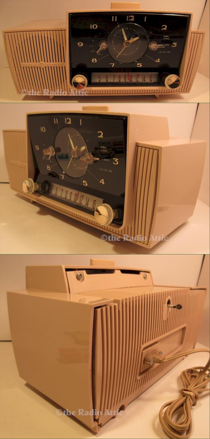 General Electric C-434 Clock Radio (1960)