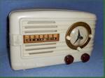 Emerson 671W Clock Radio (1951)