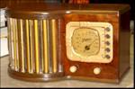 Zenith 5-R-317 "1939 World&#39;s Fair" Glass Rod Radio