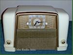Silvertone 8011 Clock Radio (1948)