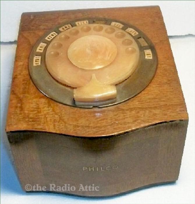 Philco 39-116RX Mystery Control (1939)