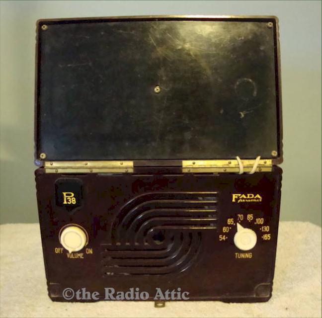 FADA 38 Portable (1940)
