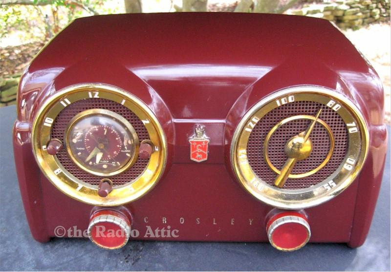 Crosley D-25 MN Clock Radio (1953)
