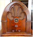 Philco 90 Cathedral (1931)