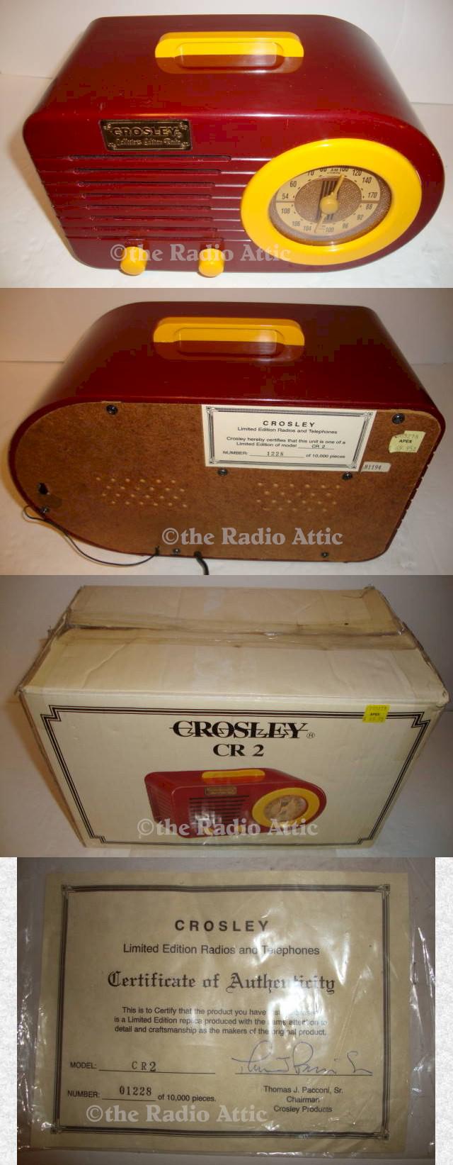 Crosley CR-2 (FADA Bullet Replica AM/FM/Cassette)