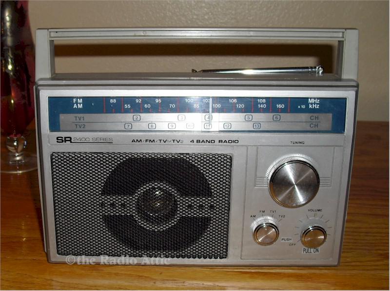 Sears SR2400 AM/FM/TV Portable (1965)
