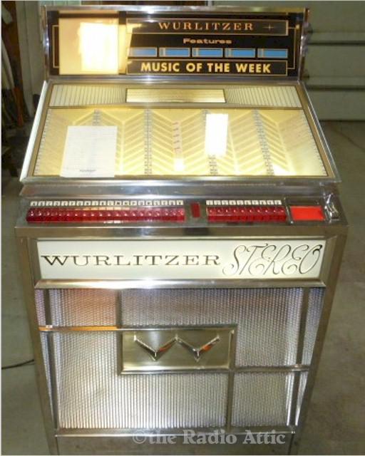Wurlitzer 2700 Juke Box (1964)