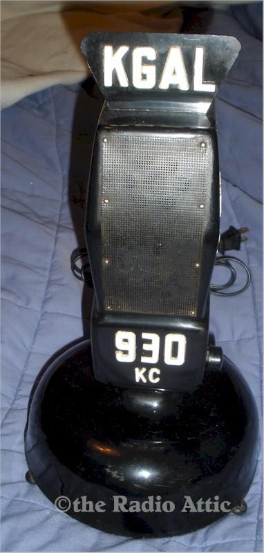 Radio-Microphone KGAL 930 AM