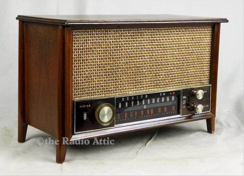 Zenith K731 AM/FM (1963)
