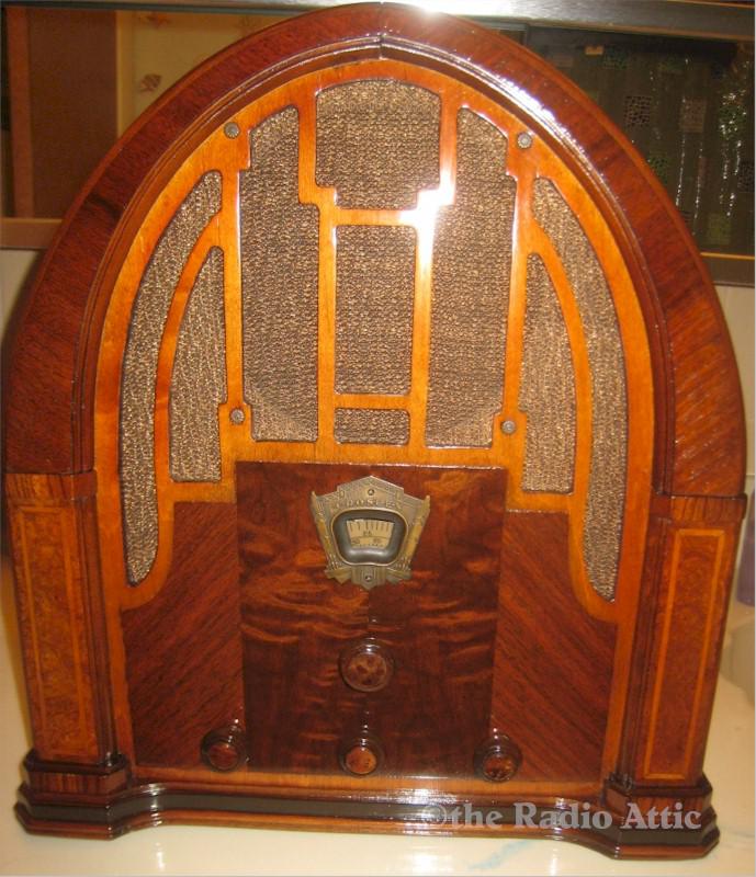 Crosley 171 Cathedral (1934)