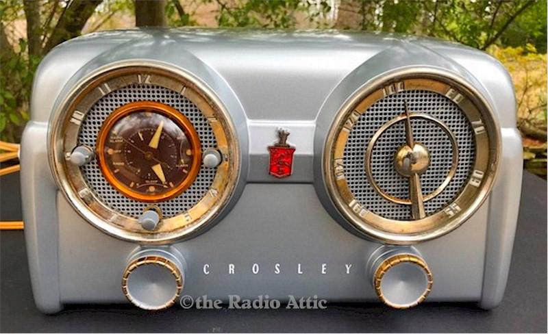 Crosley D-25 Clock Radio (1953)
