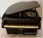 Lester 494 Piano Radio