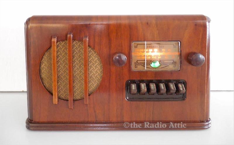 Blackhawk Radio (Wells-Gardner, 1939)