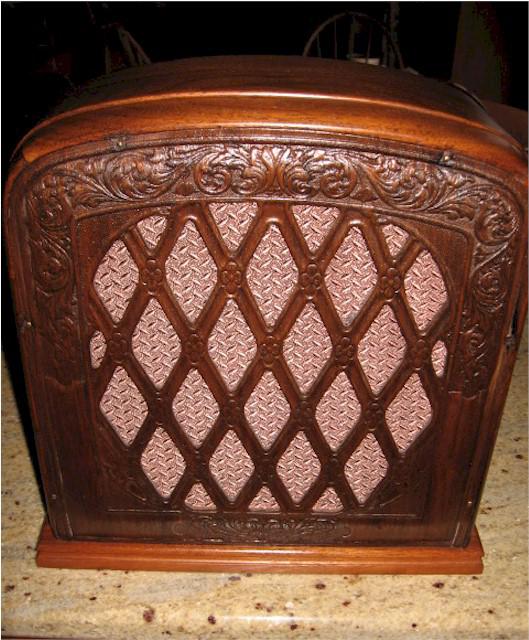 Repwood Paneled Speaker