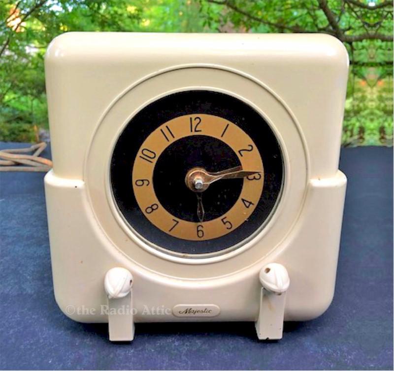 Majestic 5T Mirrored Clock Radio (1939)