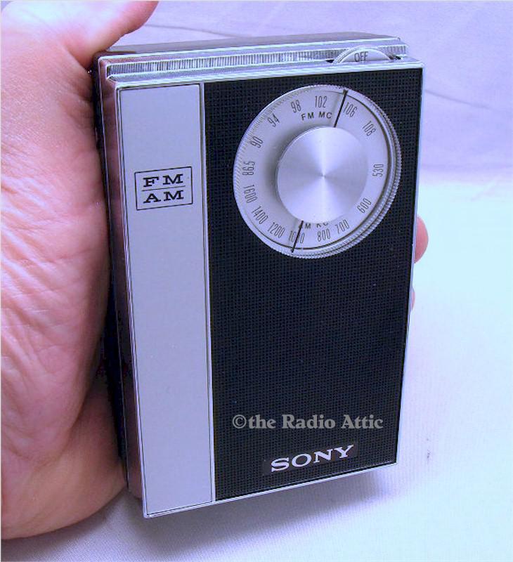 Sony TFM-850 AM/FM (1965)