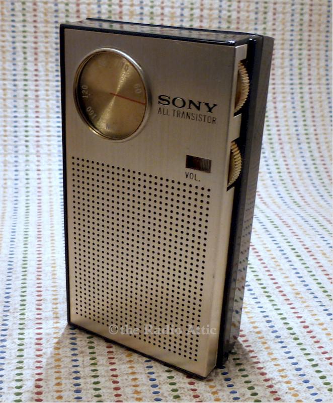 Sony TR-1811