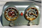 Crosley D-25-GN "Dashboard" Clock Radio (1953)