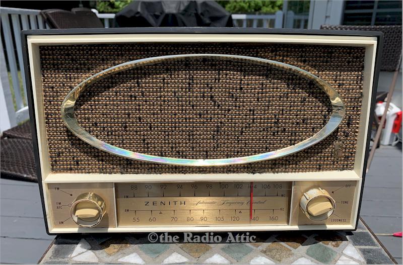 Zenith FM/AM Radio (1963 or 64)